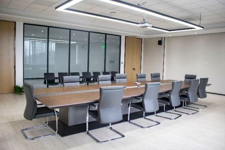 尊龙凯时多元化的办公情形